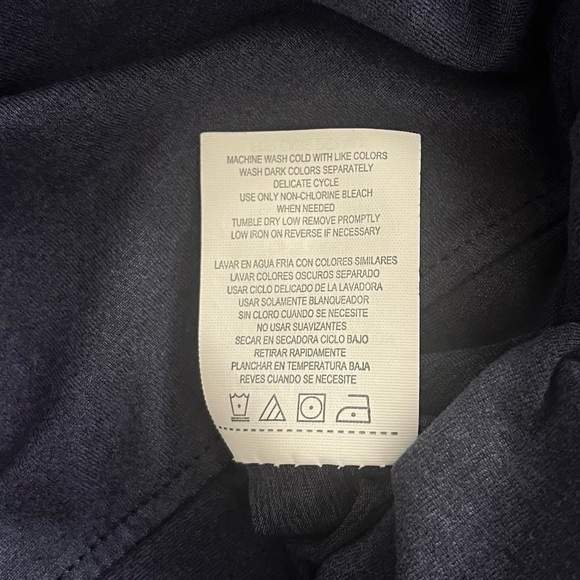 Apana Blue Workout Shirt With Twist Women's Size Medium - Picture 4 of 7